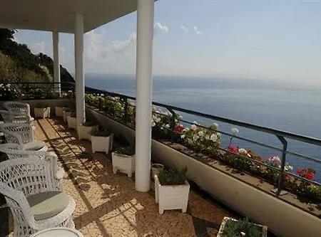Villa Vivenda Belo Horizonte Canico (Madeira)